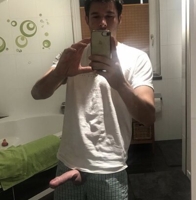 nicolaswien from stripchat