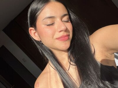 ScarlettMadiiiii Female Nippletoys Online Webcam Striptease