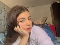 coral0711_'s Offline Chat Room
