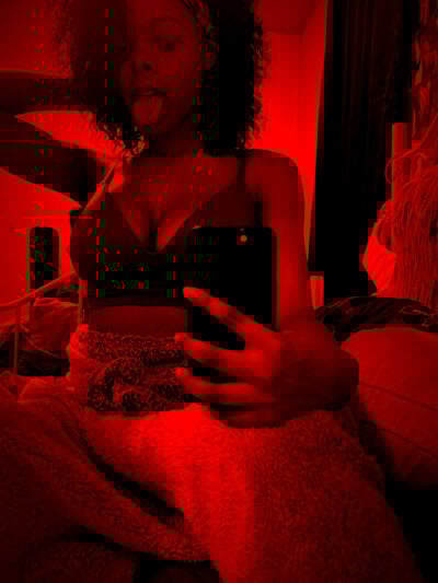QuinnStarr Female Girls Online Webcam Nude