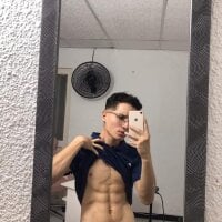 bonny_18's webcam live show