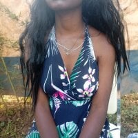 Prettie_t's Offline XXX Chat