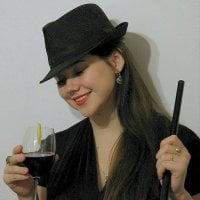 queenMia's Offline Chat Room