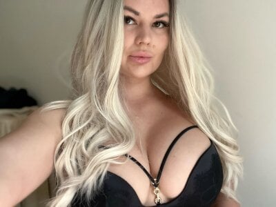 TionaDoll - Stripchat Teen Pov Blowjob Girl 