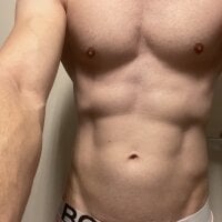 GymBunny2512's webcam live show