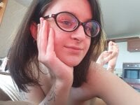 Sonya_mikki 现场性爱视讯表演