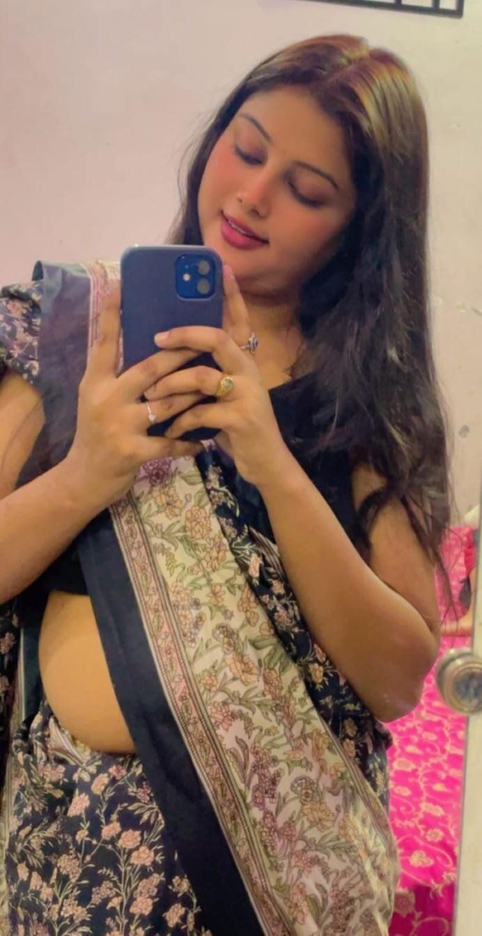 RIYA_SHARMA5