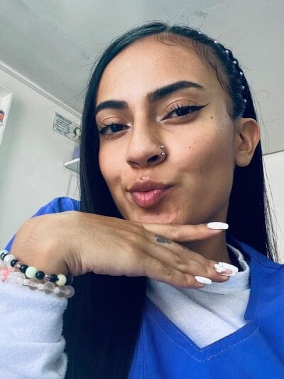 Perlarizzo Female Footjob Live Webcam Chat