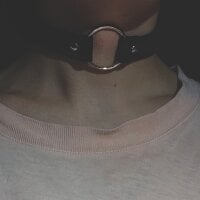 muffledscreeching_v2's webcam live show