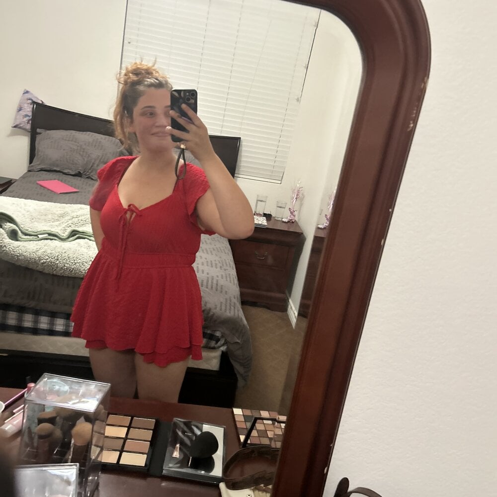 elivecams.com skybaby101 livesex profile in lesbian cams