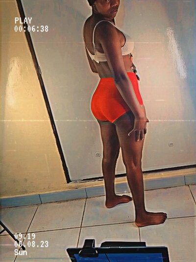 Shedie_ 📅 online naked chat
