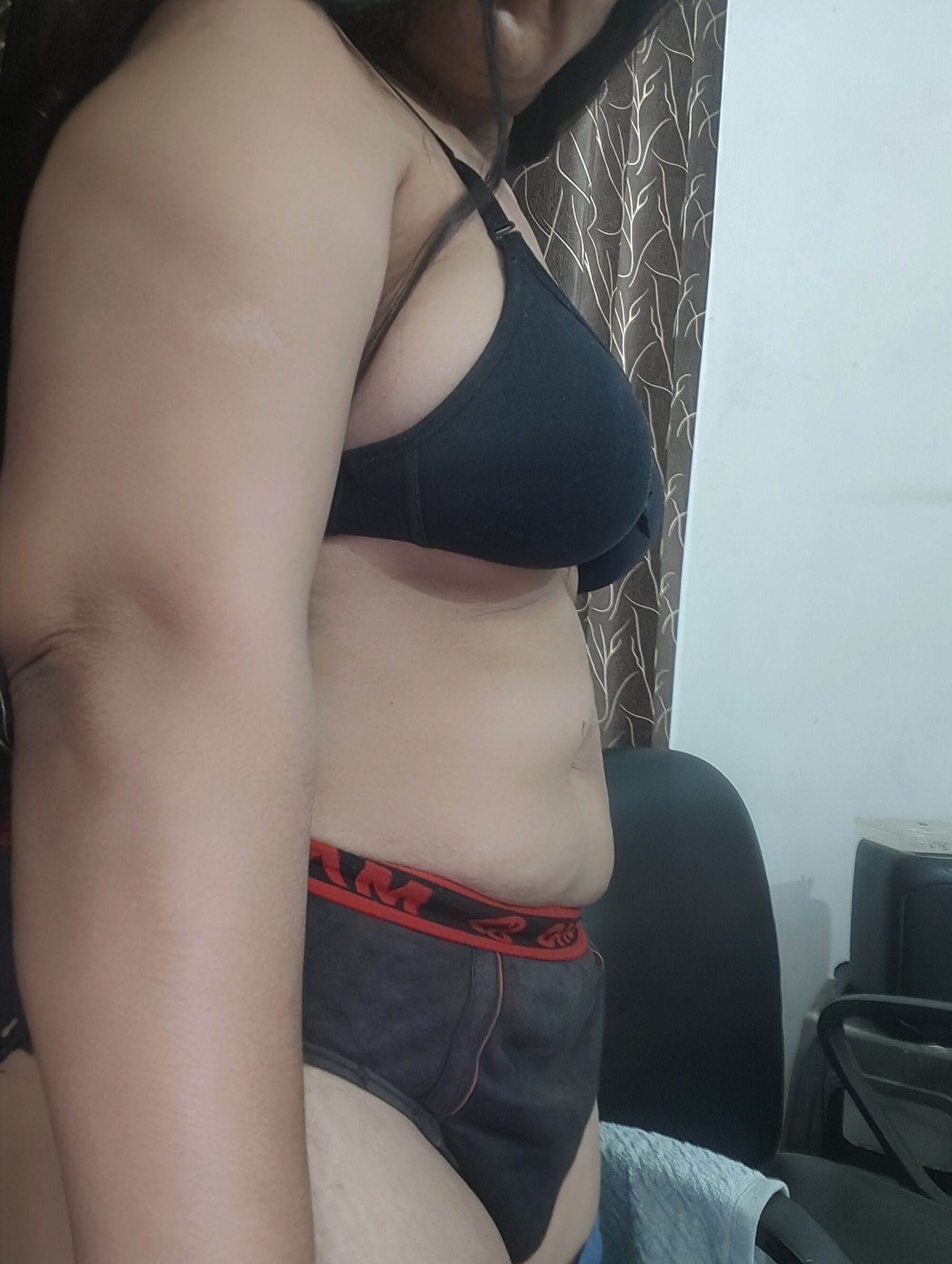 Desi_Hasina