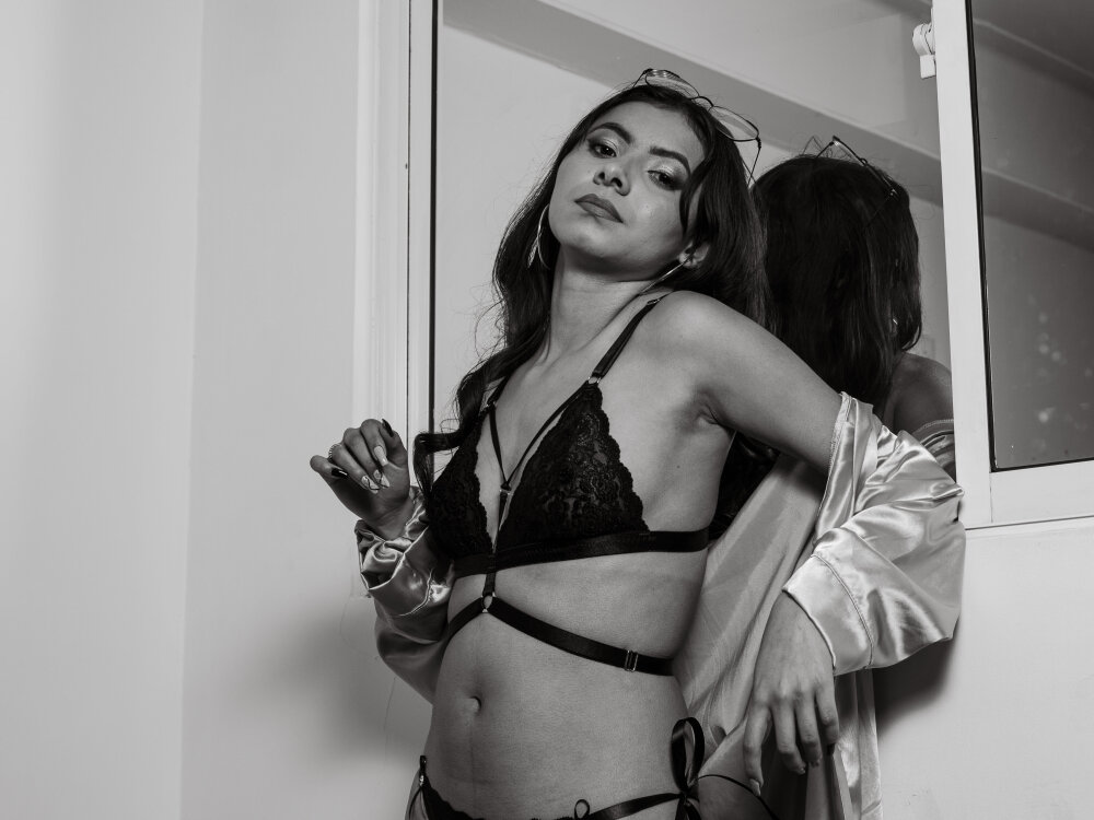 Molly_naughty__