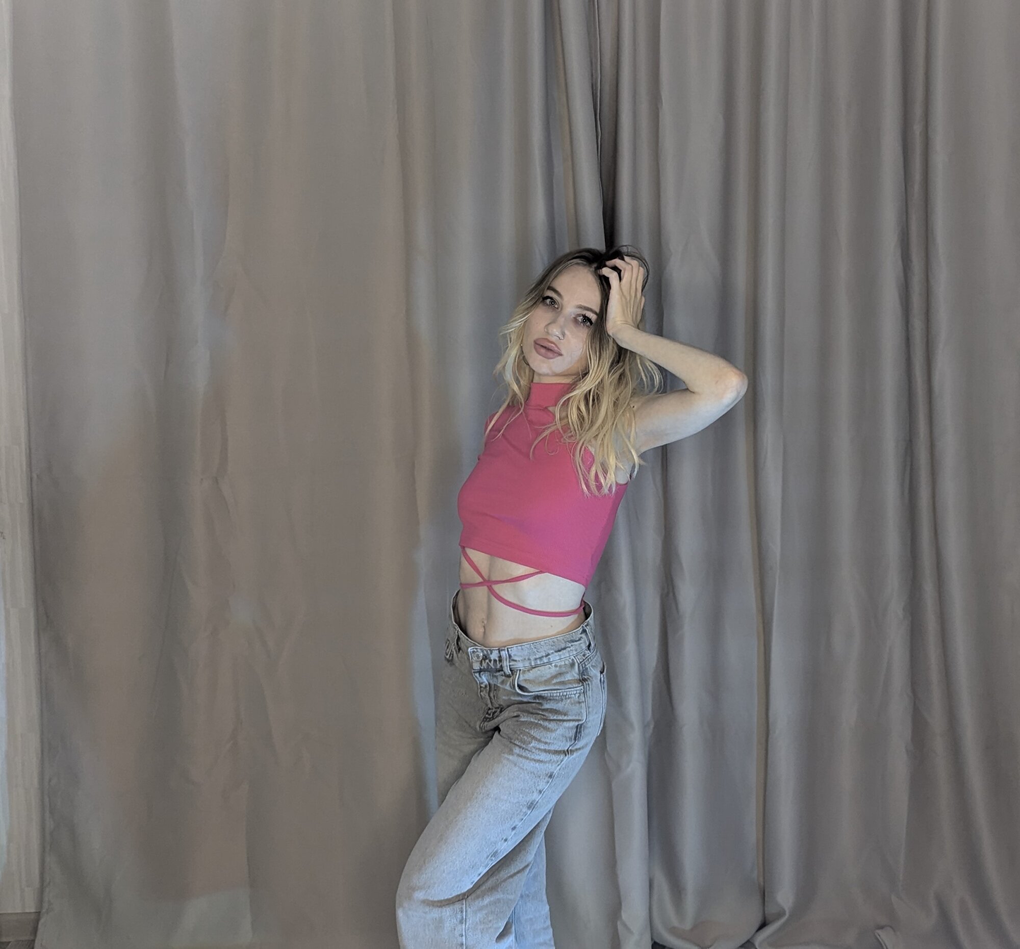 v1xenblondie