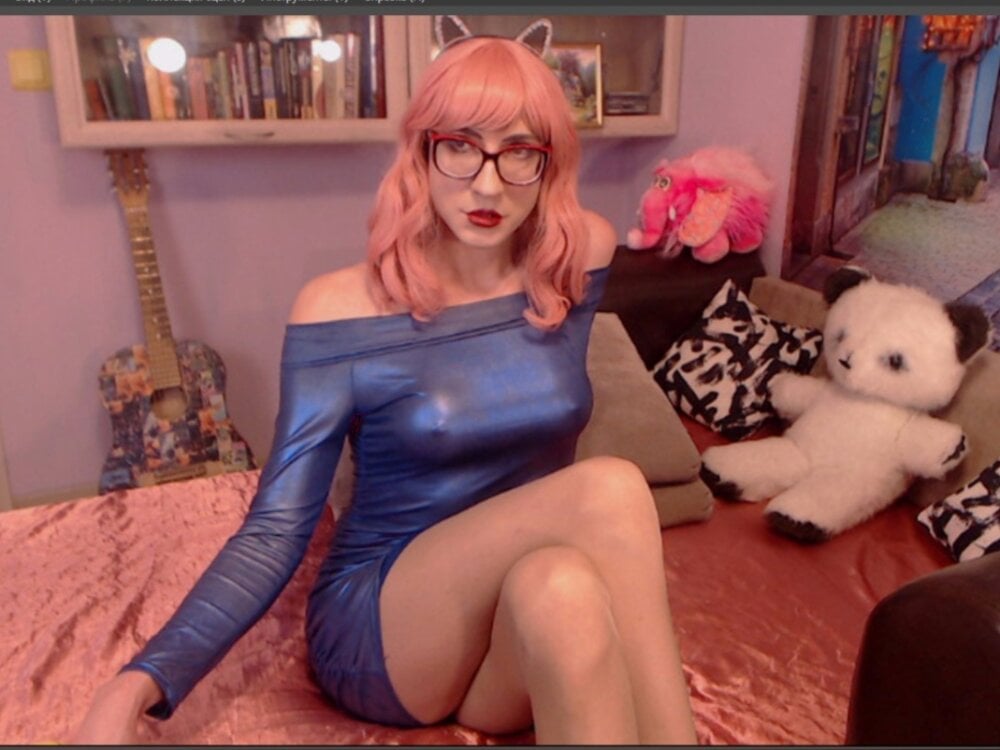 Kiratssweety Offline XXX-chat