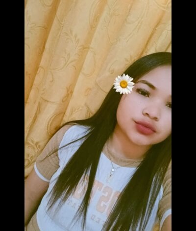 Valeriaa_vega Female Latincuckold Webcam Adult
