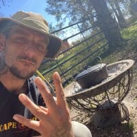 Rickief420 offline chatrum