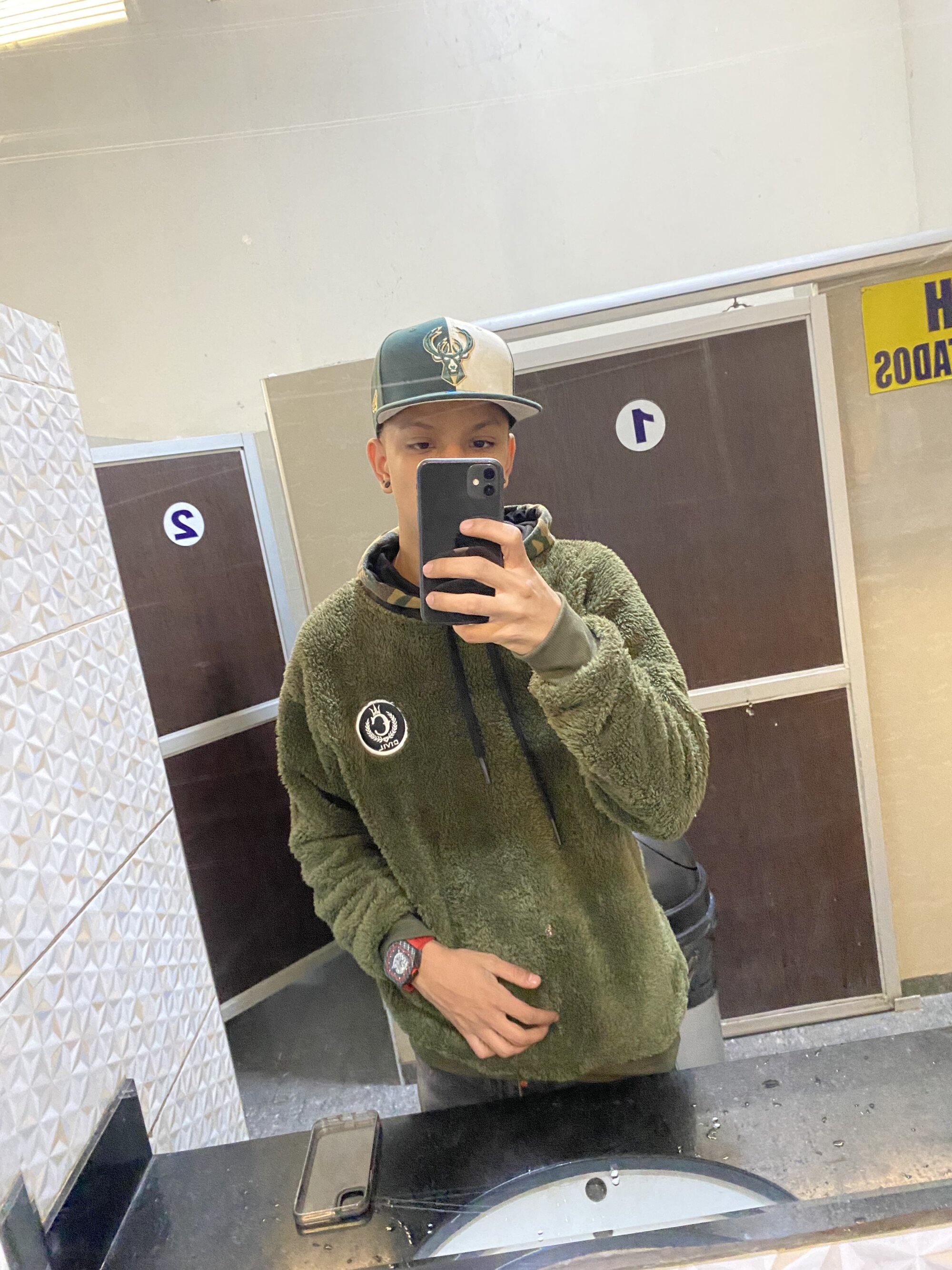 Adam__cruz
