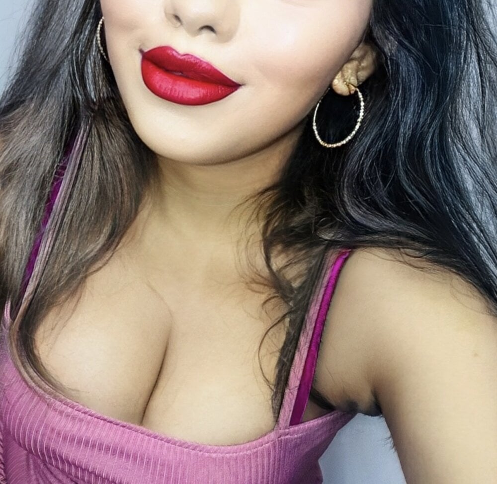 -------Tamil_Moli------- Live XXX Chat