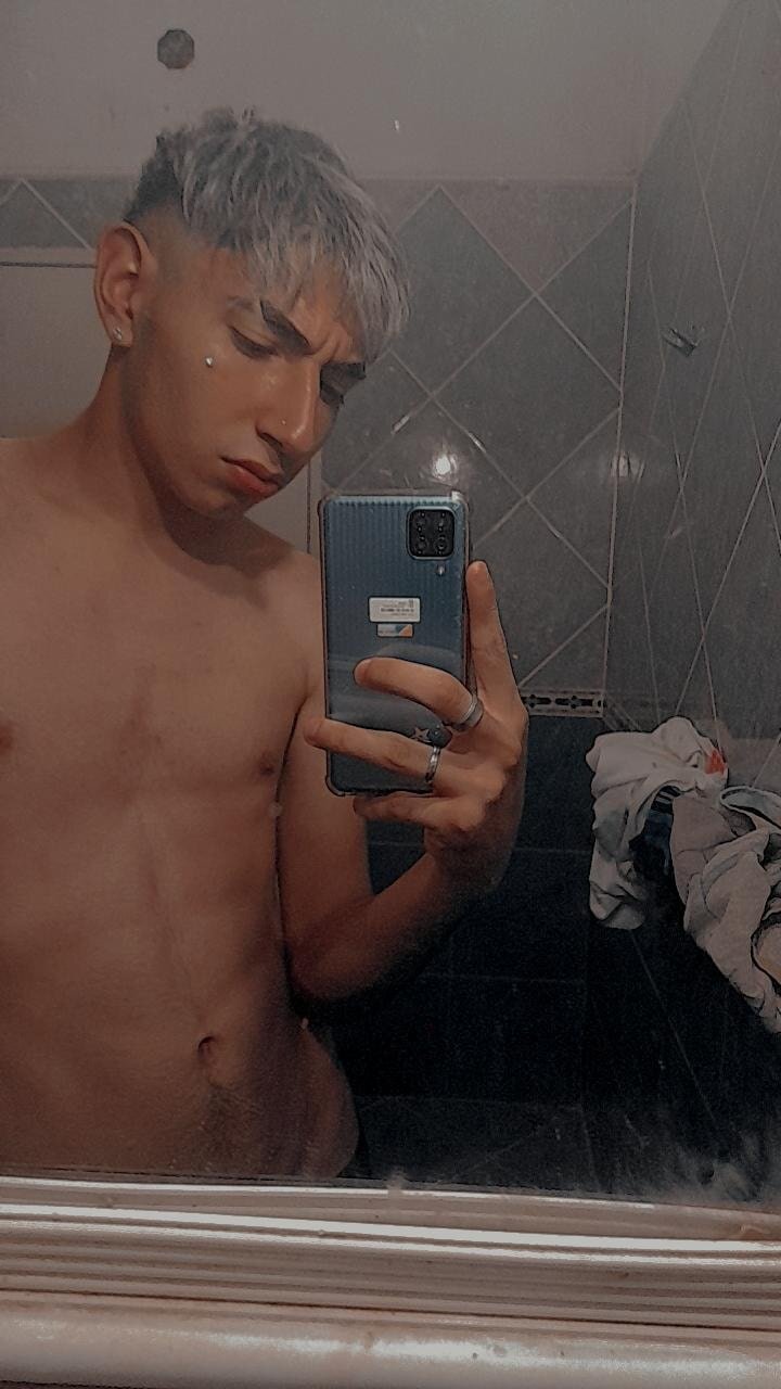 SEXBOYHOT99