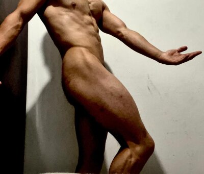 Body_muscle1 - Stripchat Boy 