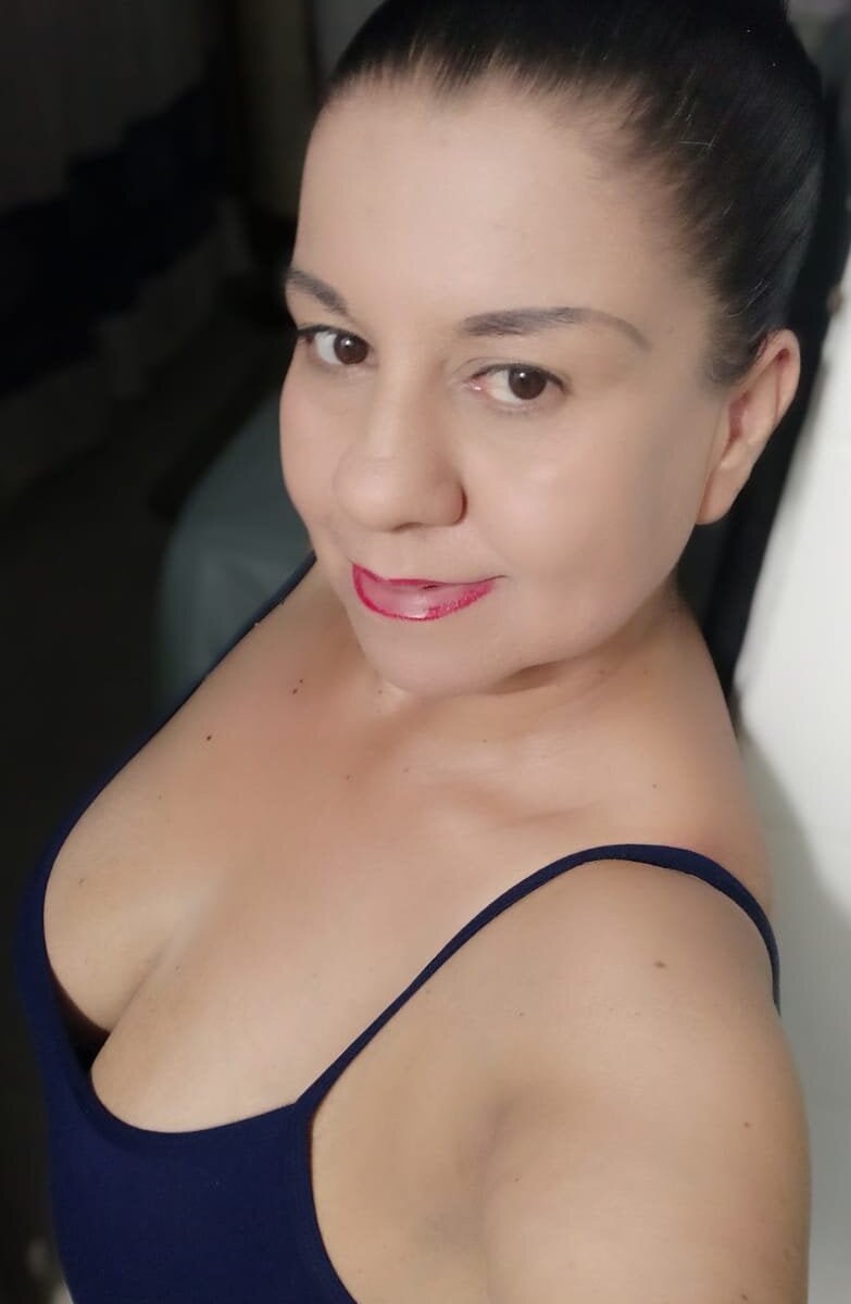 _Daniela_Milf profile
