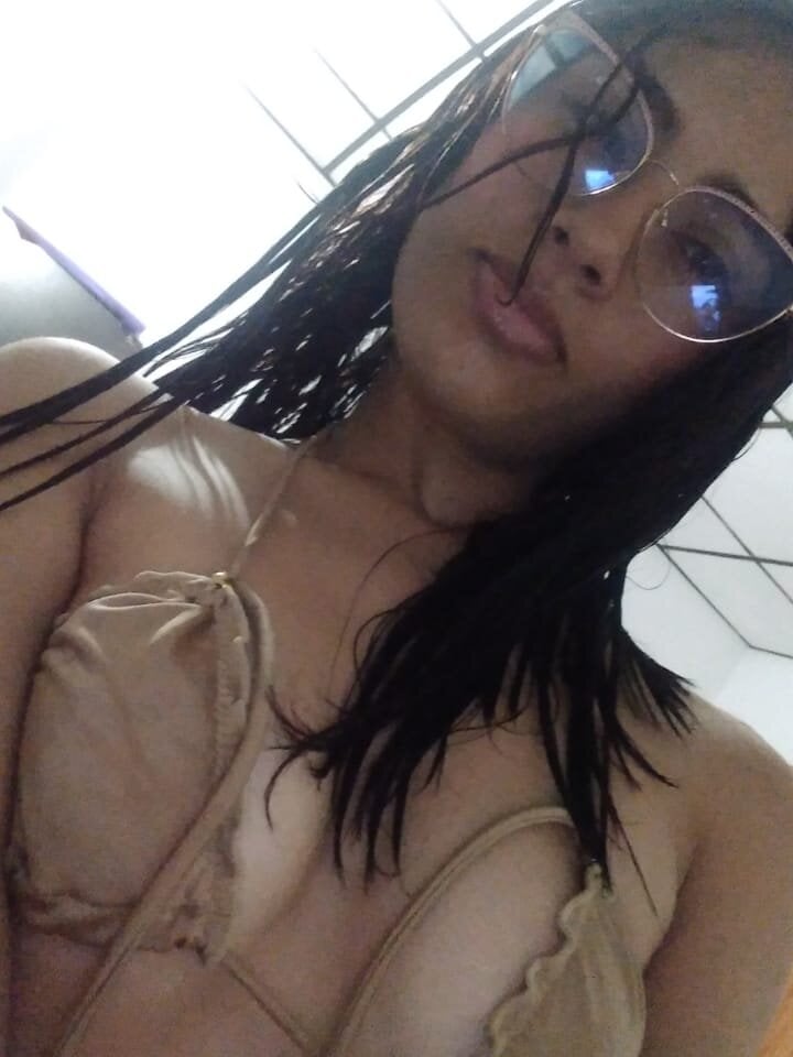 victorya_0's Offline XXX Chat