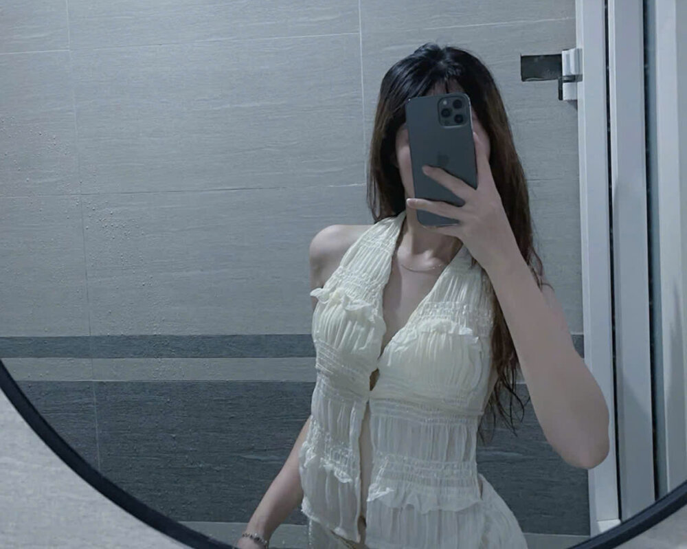 tary_toot from stripchat