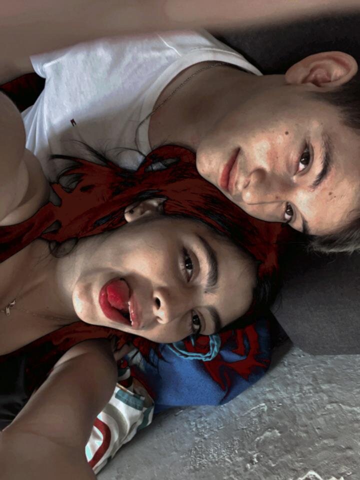 Live sex webcam photo for valentina_colin1 #289600188