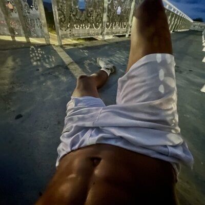 Macaxeira_ Male Bigcocks Cam Adult