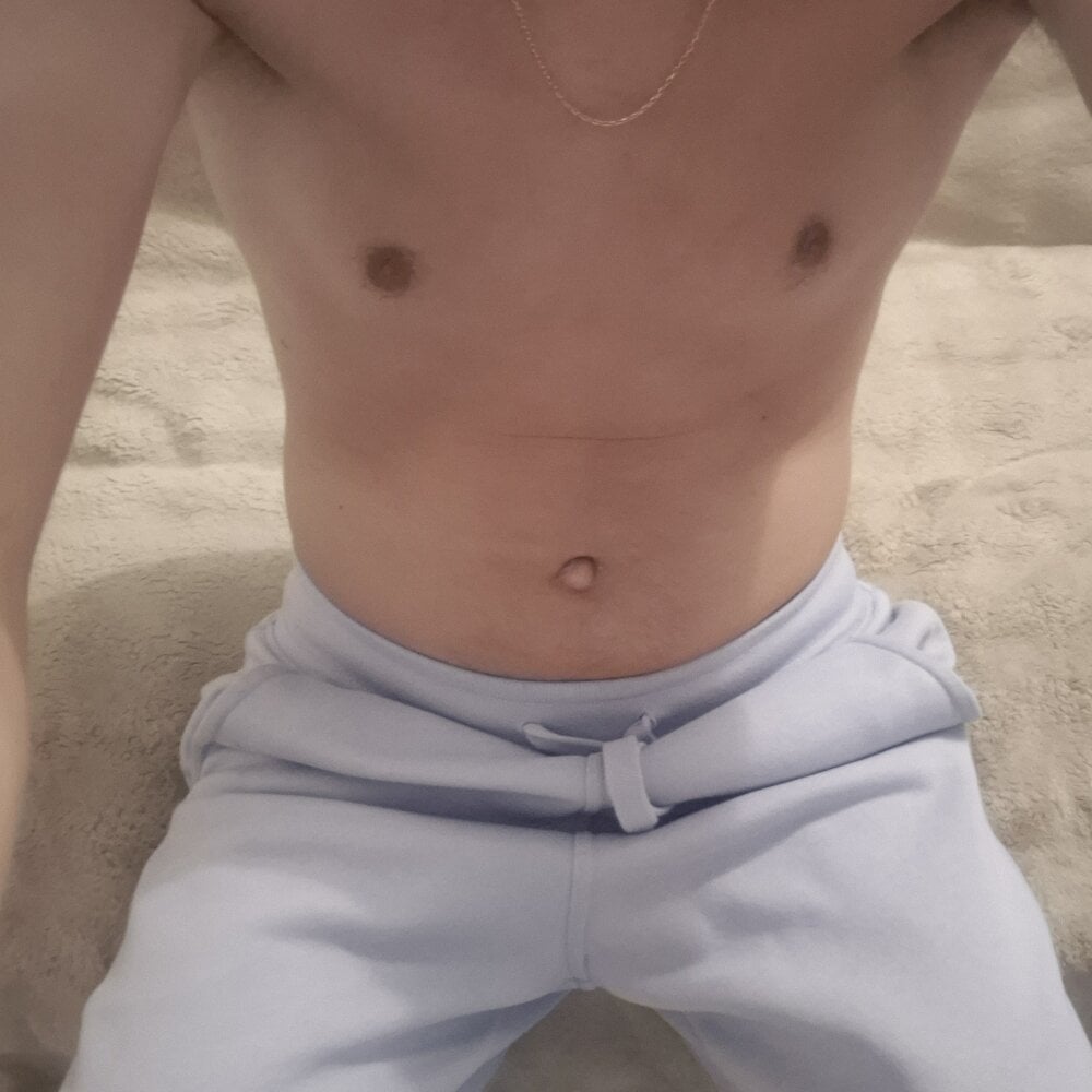 lovef88t from stripchat