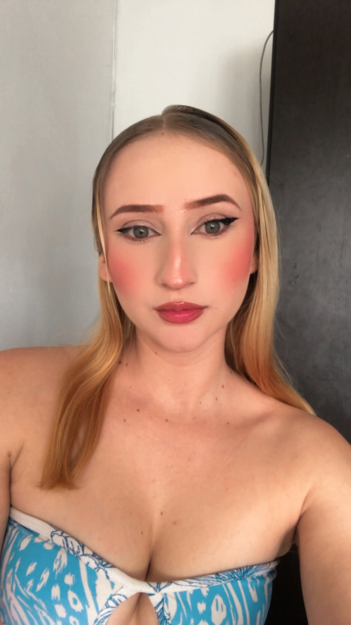Lunakiss_