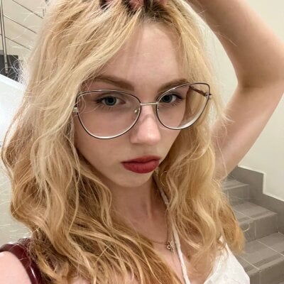 CherlynBlose