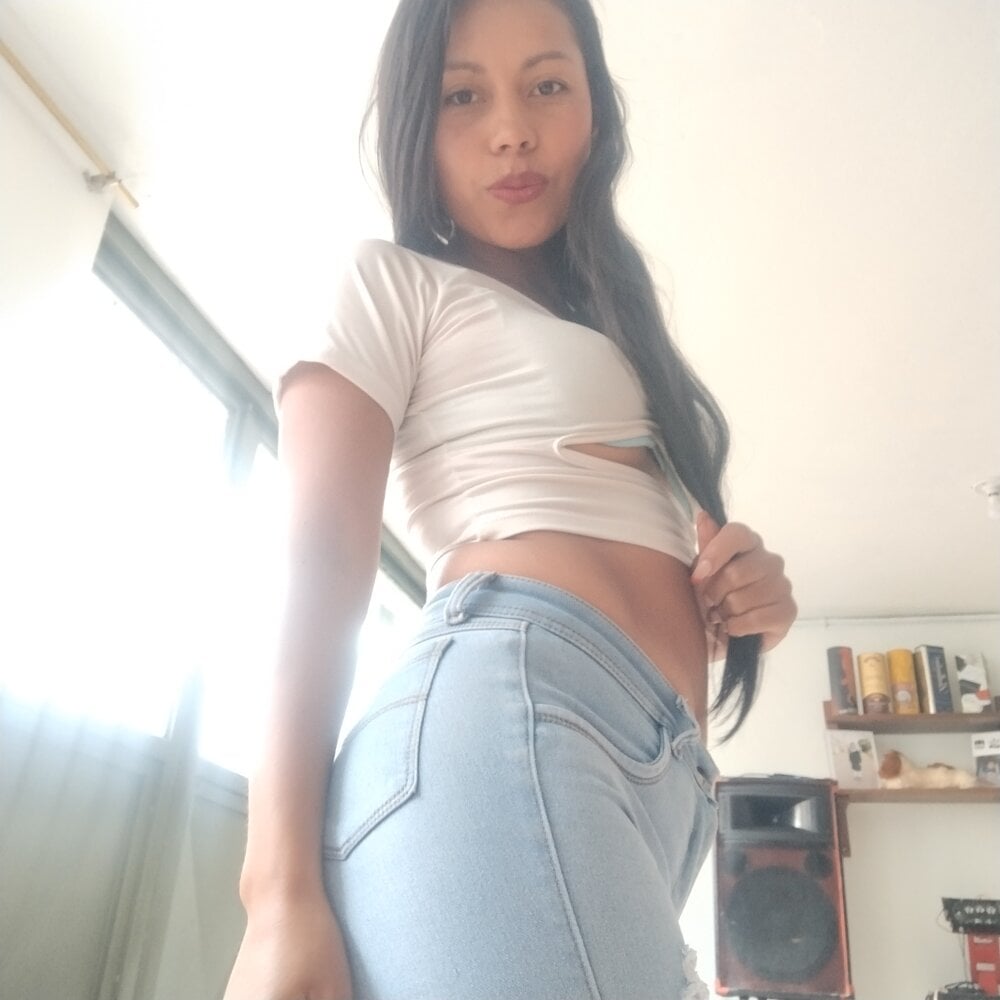_andrea30 offline XXX-chatje