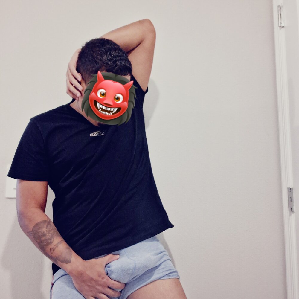 Yobon234's Offline XXX Chat