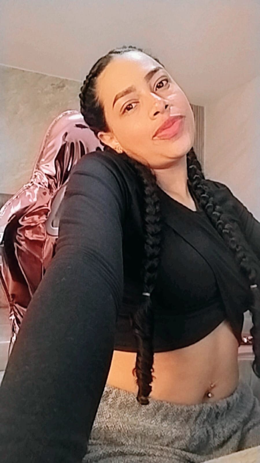 zhara_rose_sub1