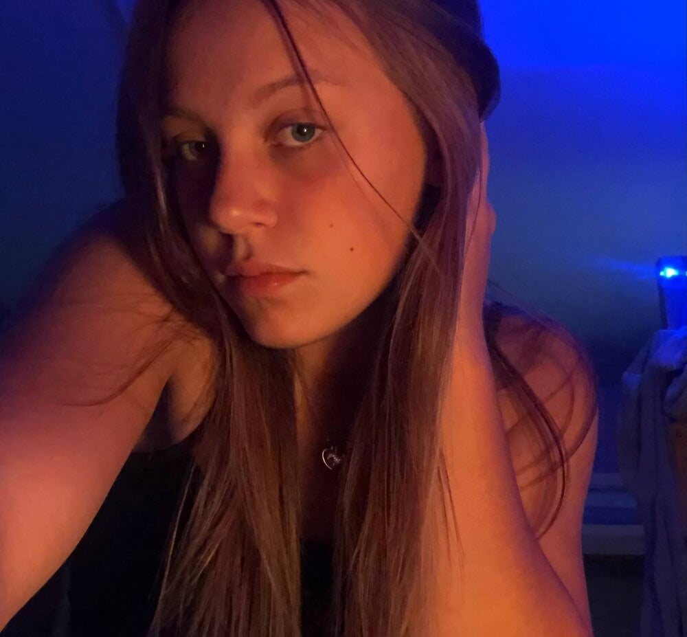 DevonaAnstead profile