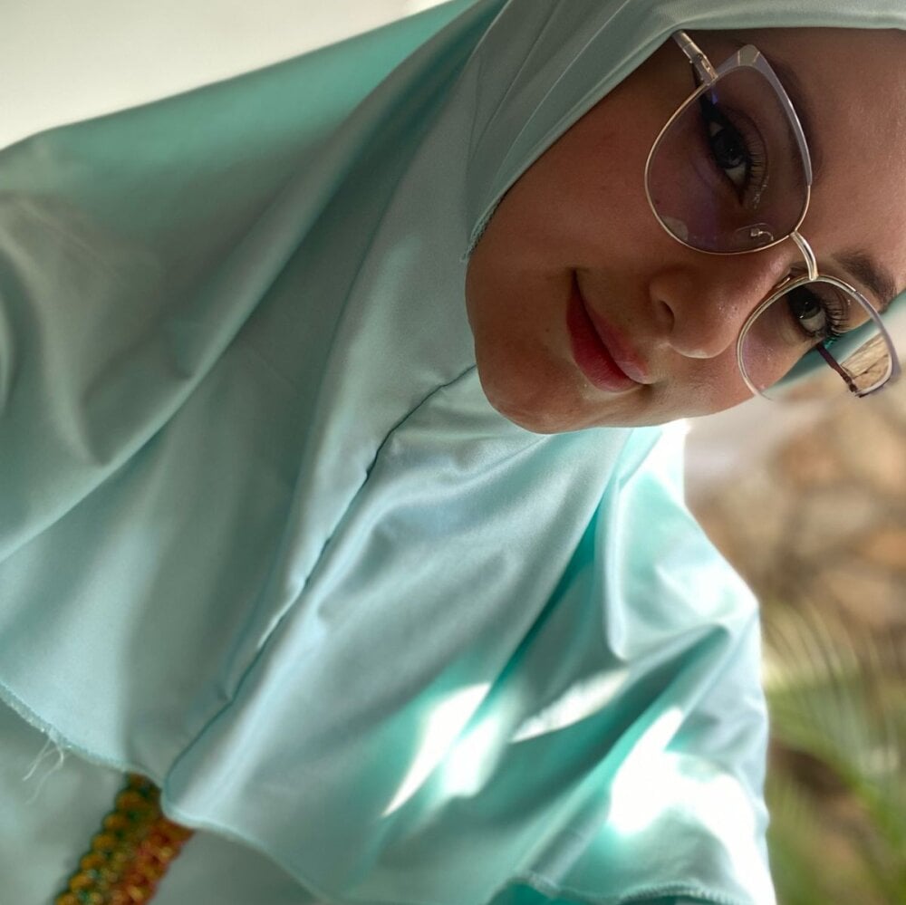 YasminHanni profile