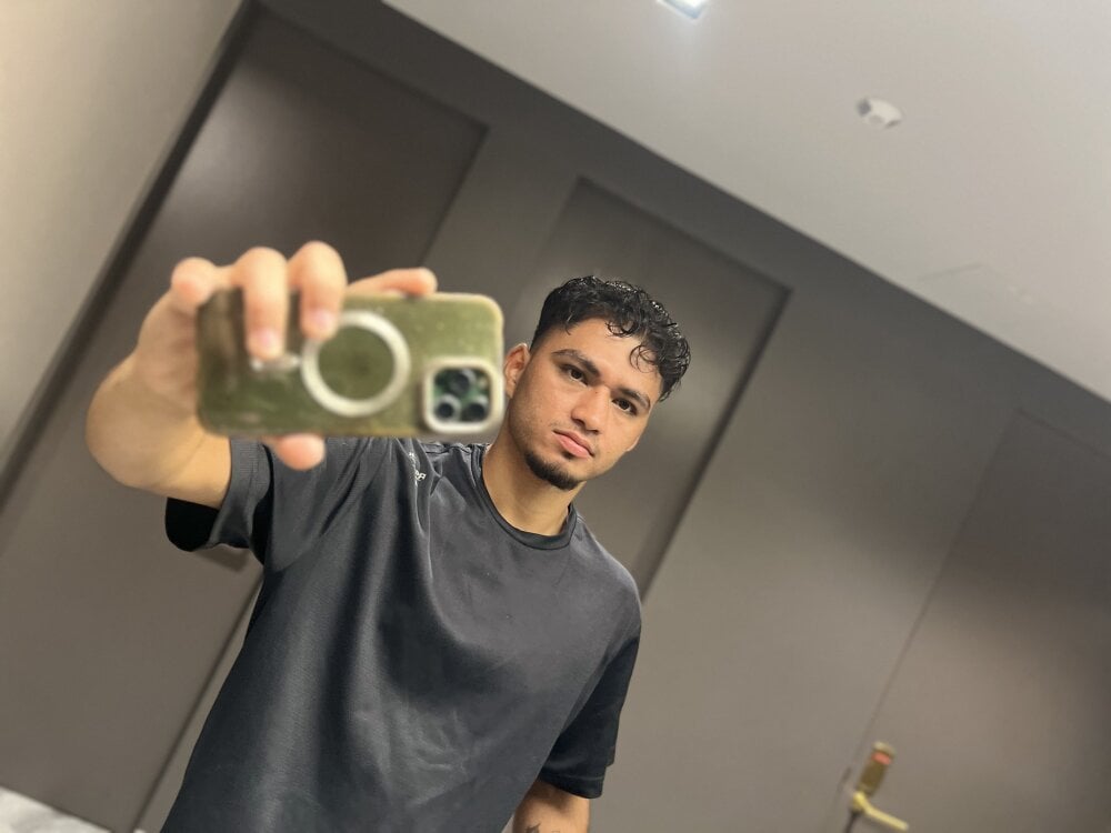 stevenorella Chat XXX Ngoại tuyến