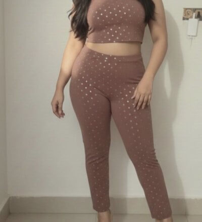 Myra_Desire69 on StripChat