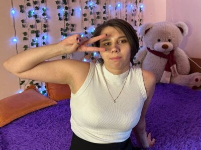 Scarlet_Sirenn Live Cam on StripChat