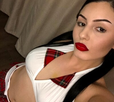 LoreneMoss - Stripchat Girl 