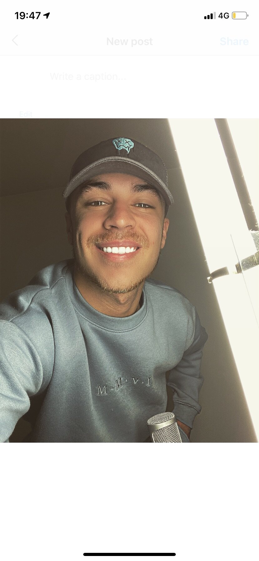 Grayjunior8