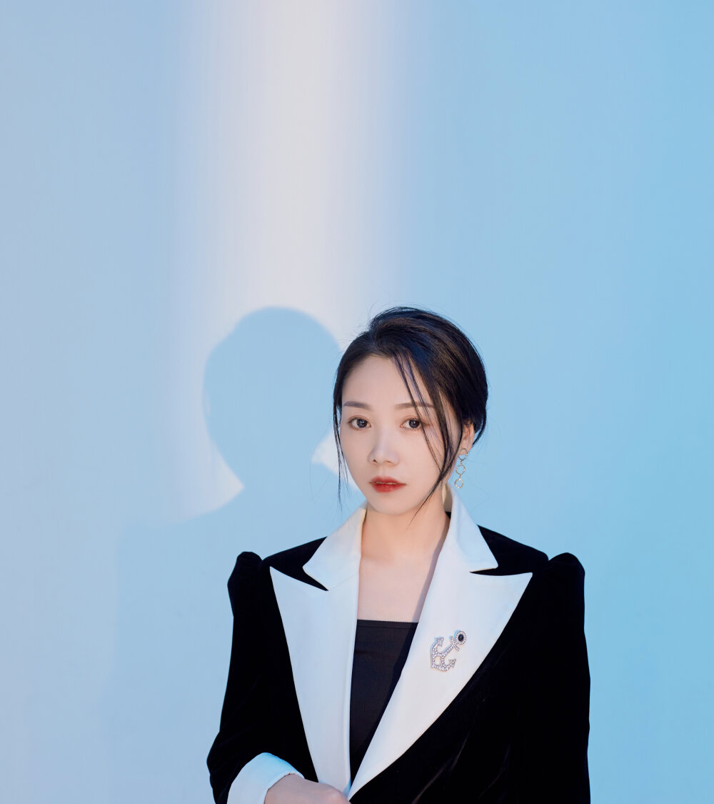 Live sex webcam photo for lingling0525 #287568714