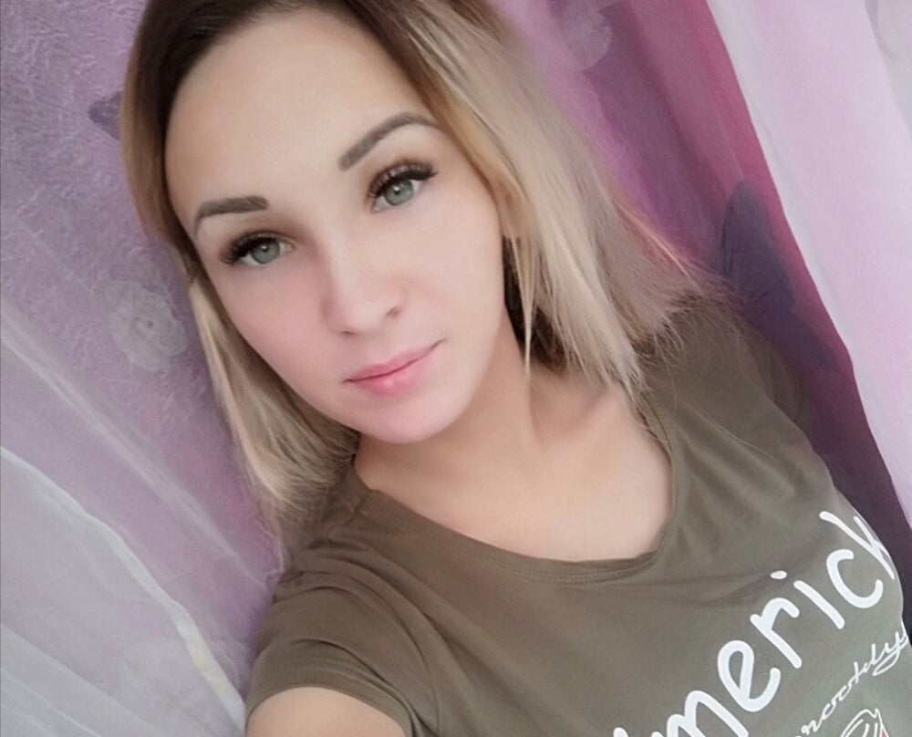 Rebecca_kisa