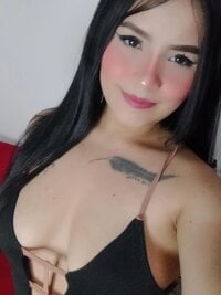 Passion_world Adlı Modelin Çevrimdışı Sohbet Odası