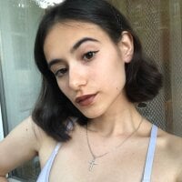 Layla_Fire's Offline Chat Room