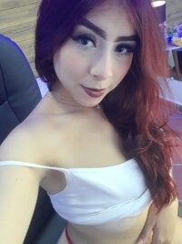 Maloryy_ink's webcam live show