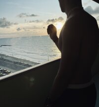 aronvisualss' Offline XXX Chat