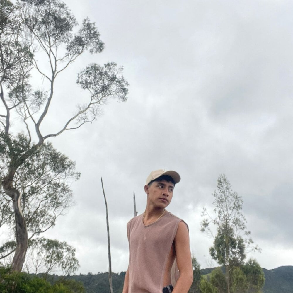 sebas_boys577